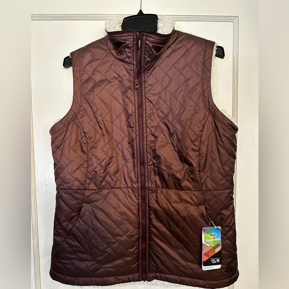 Mountain Hardwear Reversible Women’s Vest